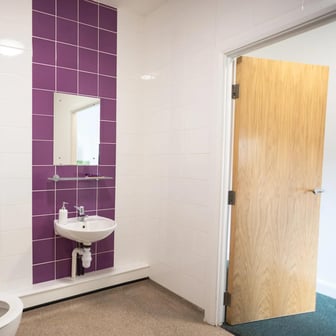 Accessible Ensuite - Image 3