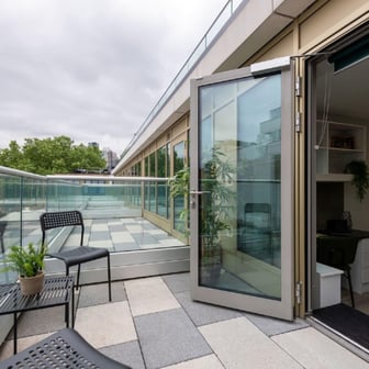 Premium Terrace Studio - Image 6