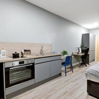 Large Studio - Image 1