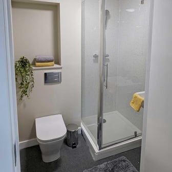 Standard Studio bathroom