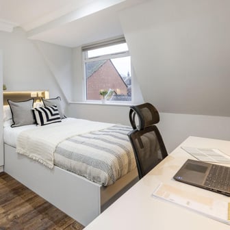 1 Bed Apartment - Image 2