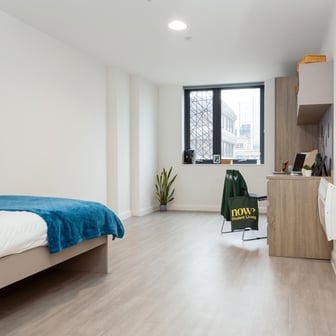 Platinum En Suite (Lower Floors) - Image 1