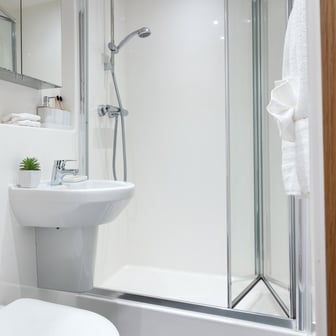 Platinum En Suite (Mid Floors) - Image 3