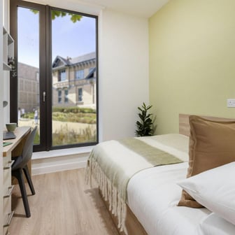 Classic Ensuite Plus - Image 1