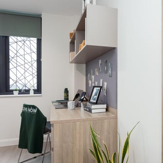 Gold En Suite (High Floors) - Image 3