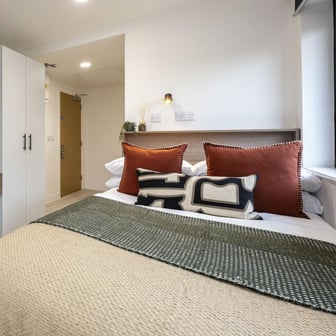 Premium Studio - Image 6