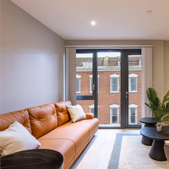Compact Ensuite - Image 10