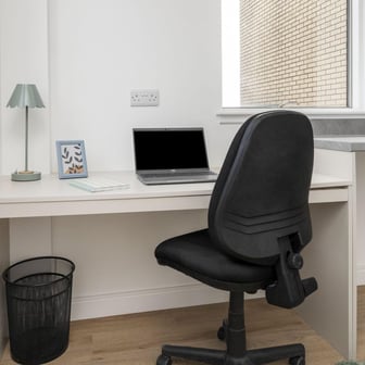 Premium Plus Studio - Image 1