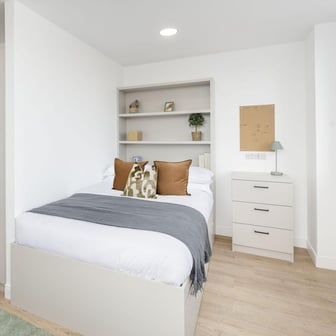 Premium Studio - Image 1