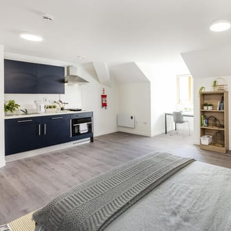 Premium Studio - Image 2