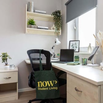Gold En Suite - Image 5