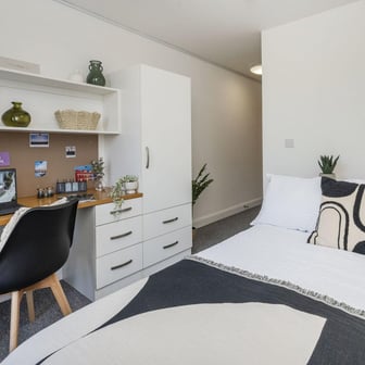 Premium Ensuite - Image 1