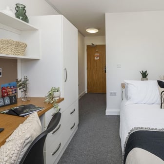 Premium Ensuite - Image 2