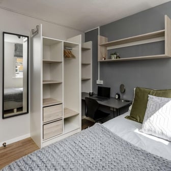 1 Bed Apartment - Image 2
