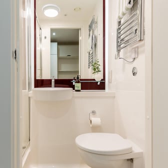 Premium Plus Studio - Image 5