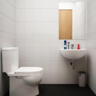 Platinum non ensuite bathroom