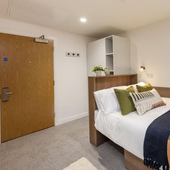 Classic Plus Ensuite - Image 2