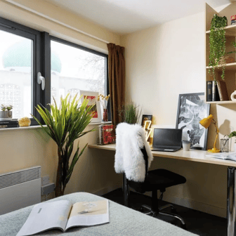 Premium Ensuite - Image 2