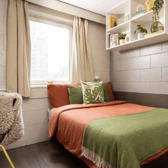 Classic Ensuite - Image 1