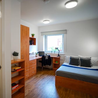 Gold Ensuite
