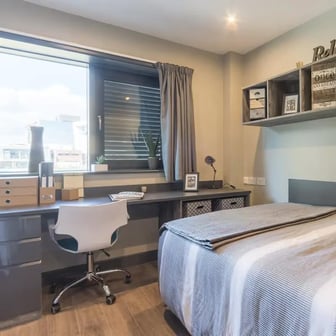 5 Bed Cluster Room