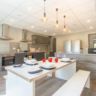 7 Bed Cluster Kitchen
