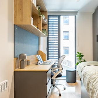 Classic Ensuite - Image 1