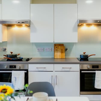 Silver En Suite - Image 11