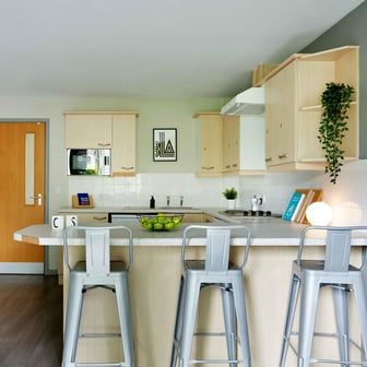 Standard En-suite - Image 1