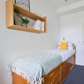 Bronze Ensuite (Low Fl) - Image 1