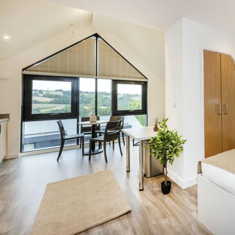 Premium Studio - Image 1
