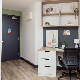 2 Bedroom Apartment - Image 7
