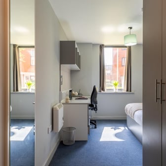 Bronze Ensuite - Image 3