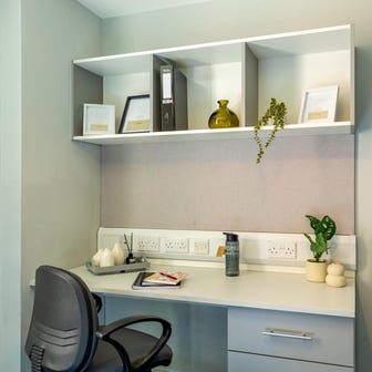 Gold Ensuite - Image 12