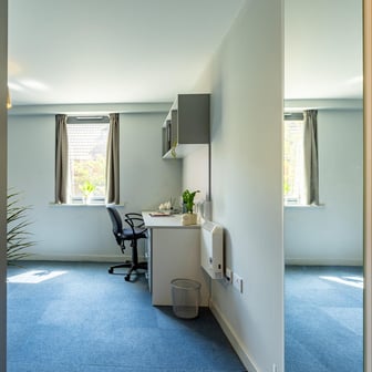 Gold Plus Ensuite - Image 2