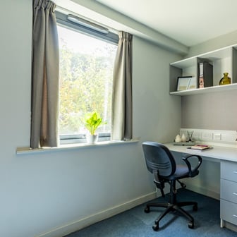 Gold Plus Ensuite - Image 7
