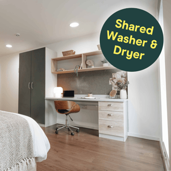 Platinum En Suite (Washer/Dryer) - Image 1
