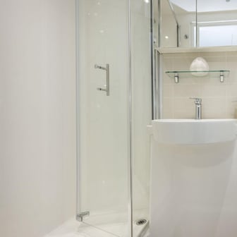 Top Floor Classic Studio - Image 4