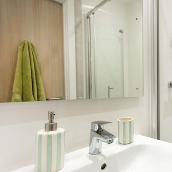 Luxury Studio - Image 7