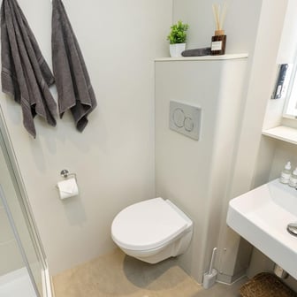 Premium Terrace Studio - Image 4