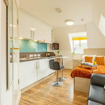 Top Floor Classic Studio - Image 1