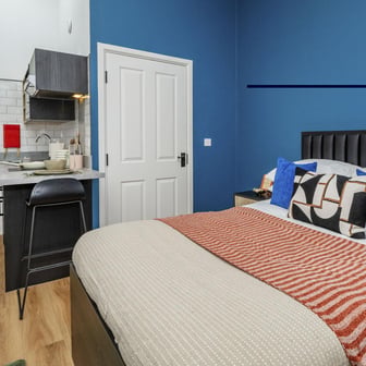 Premium Studio - Image 4