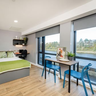 Premium River Studio - Image 1