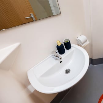 Premium Ensuite - Image 3