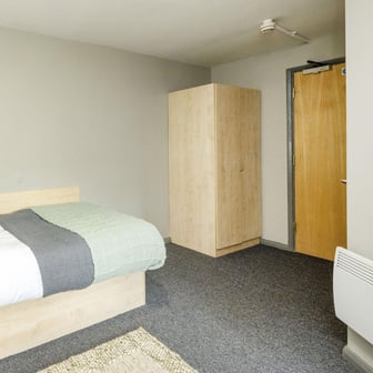 Premium Ensuite - Image 2
