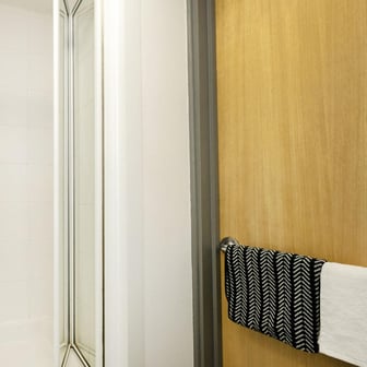 Premium Ensuite - Image 4