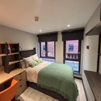 Modern Classic Ensuite - Image 1