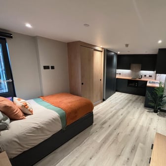 Premium Studio - Image 1