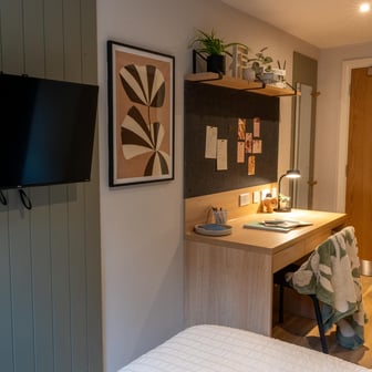 Premium Ensuite, Standard Floors - Image 7