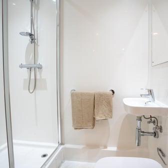 Premium Studio, Upper Tower - Image 6